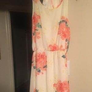 Summer dress mid thigh easy to wear